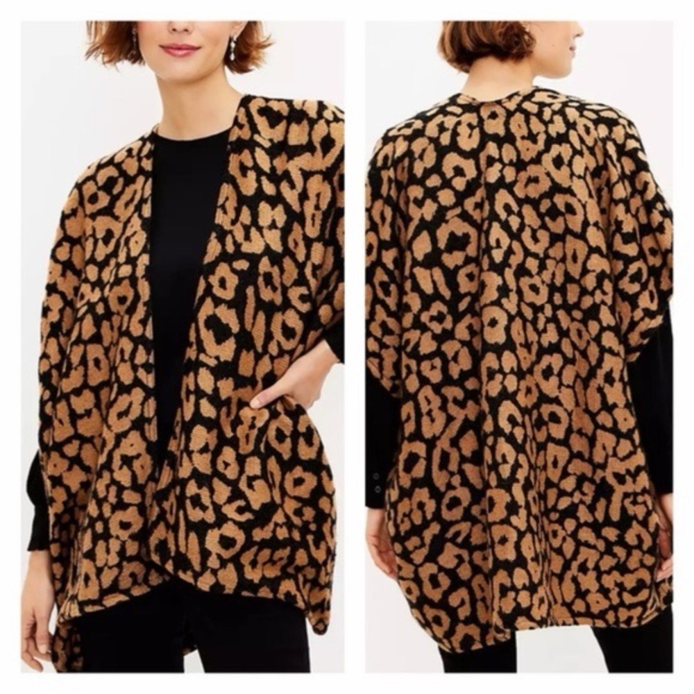 LOFT Leopard Print Sweater Poncho - Black and Tan Size XS/S Oversized Y2K Shawl